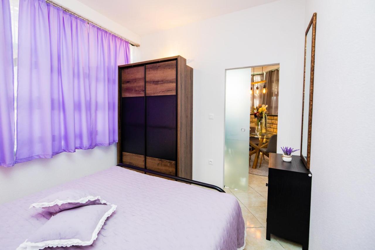 Glicinia Apartment Sibenik Luaran gambar
