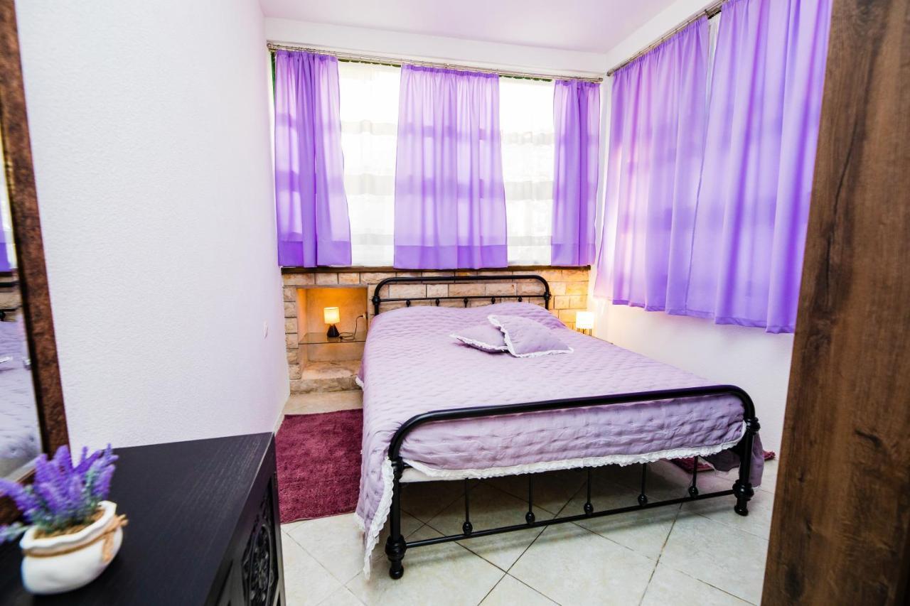 Glicinia Apartment Sibenik Luaran gambar