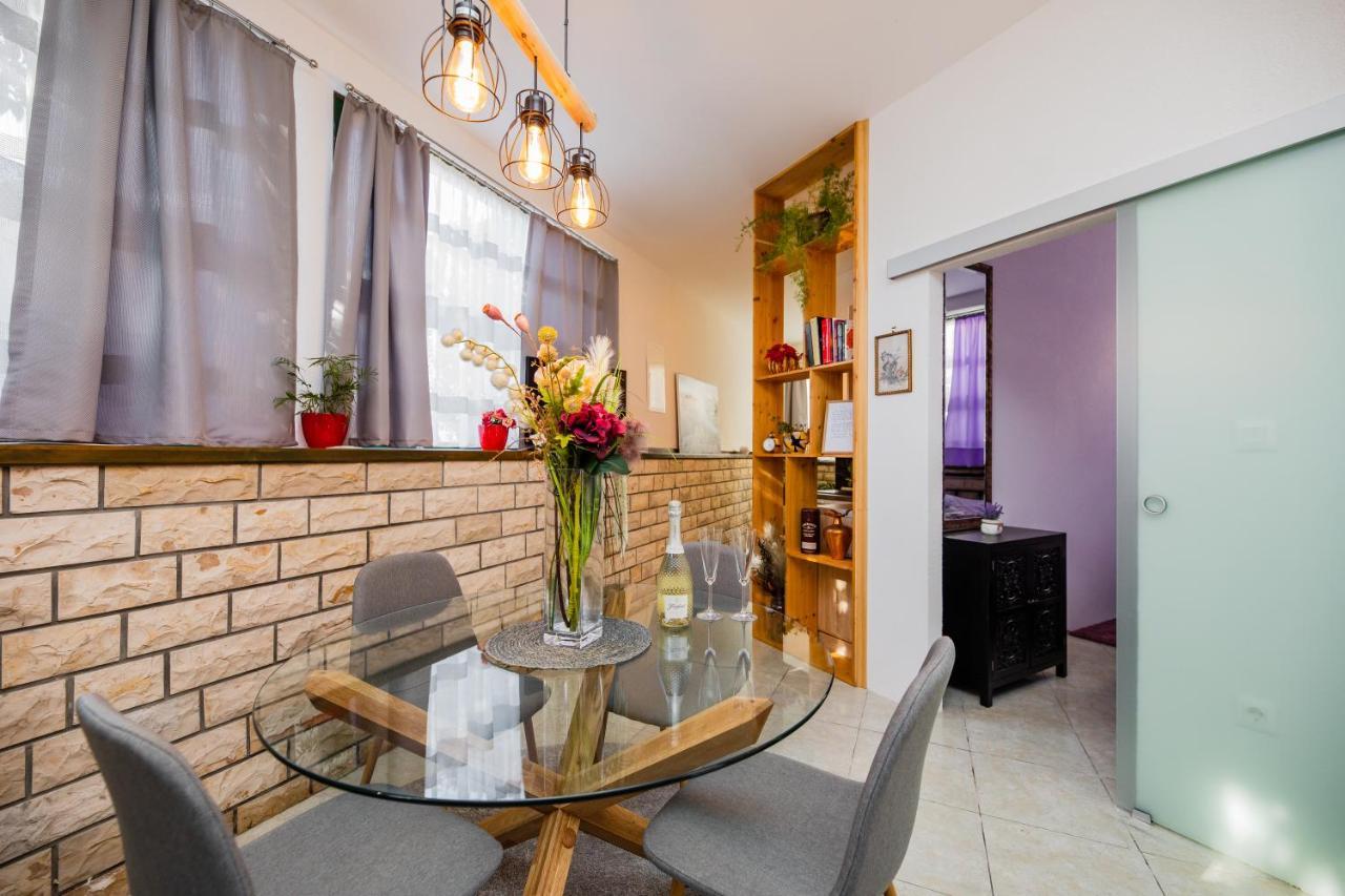 Glicinia Apartment Sibenik Luaran gambar